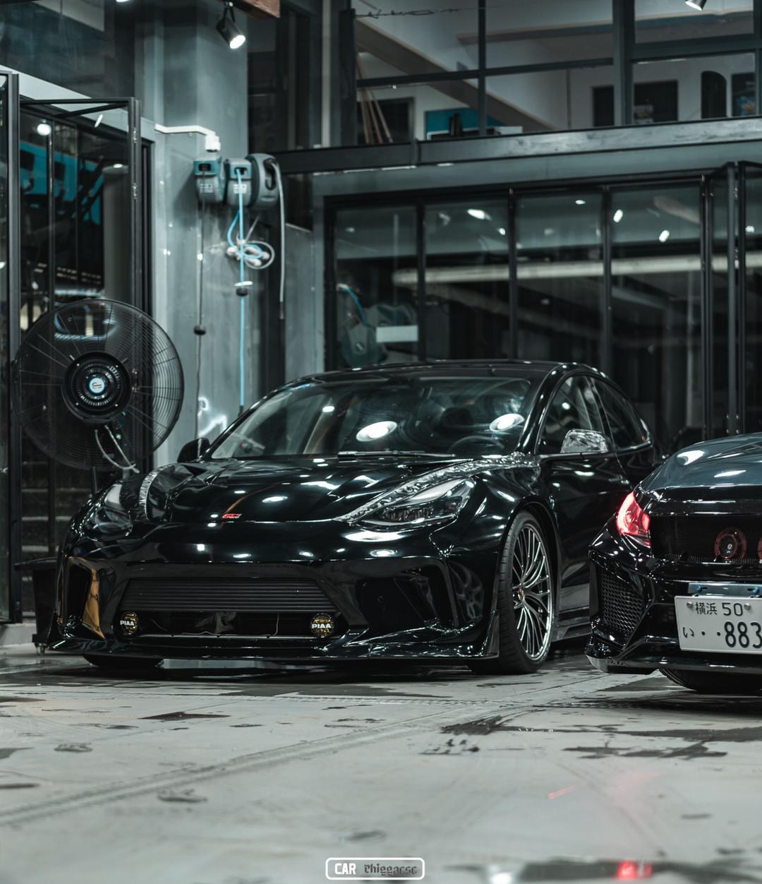 Grey Tesla Model 3 — Robot Craftsman HACKER Widebody