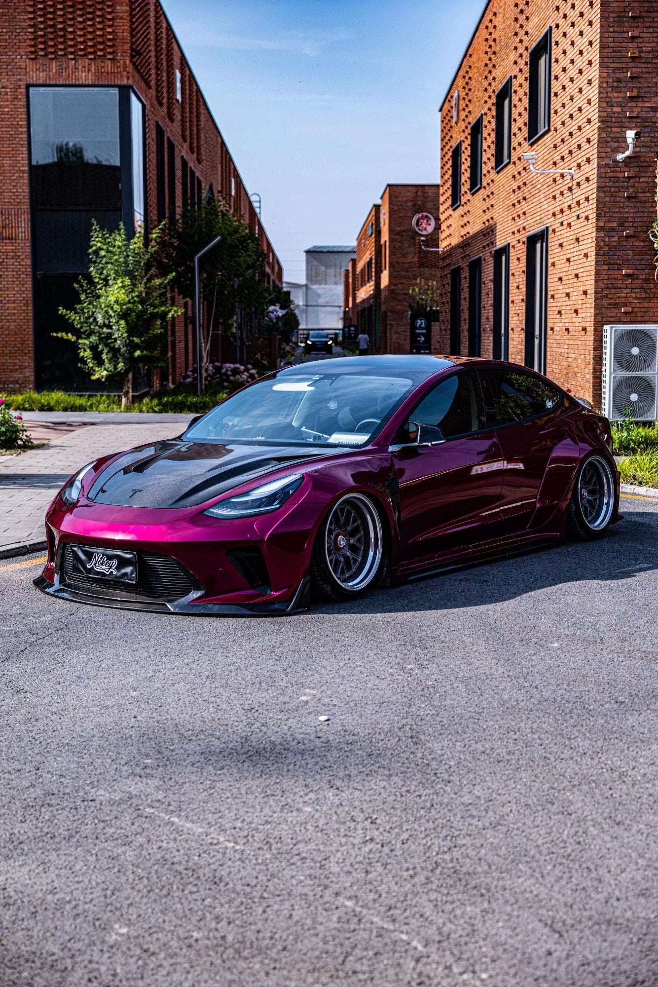 Chrome Pink Tesla Model 3 — Robot Craftsman HACKER Widebody