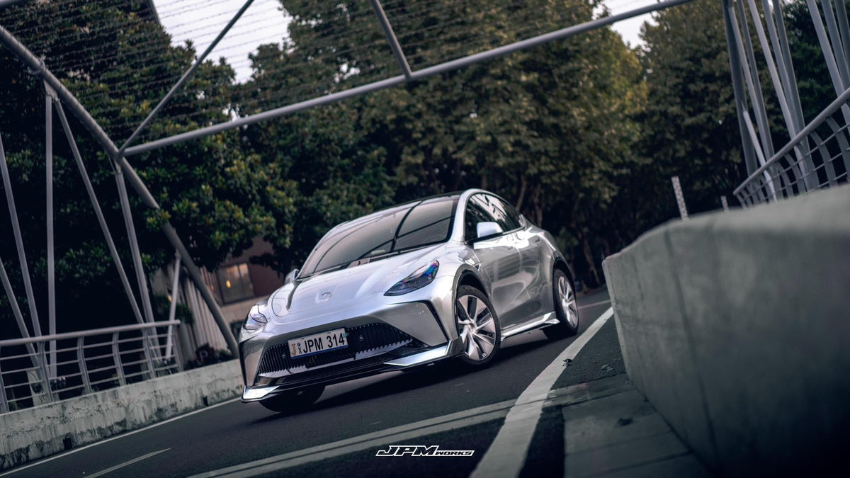Silver — Robot Craftsman Tesla Model Y Starship Polypropylene (PP) Full Bodykit — Build 3