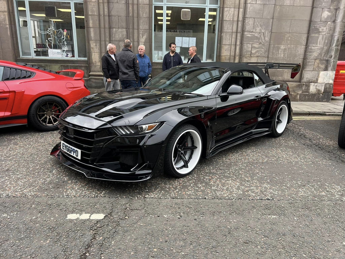 Black Scotland — Robot Craftsman Ford Mustang Dawn Widebody Kit 2015-2023