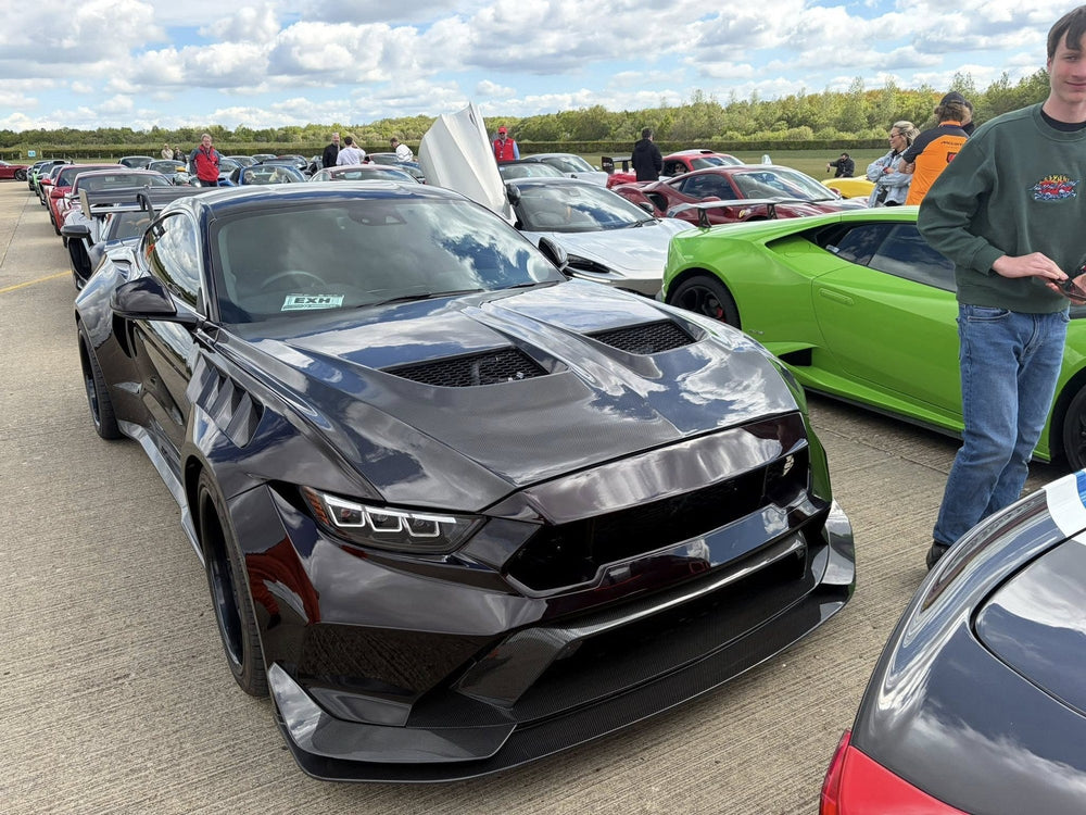Dark Red UK — Robot Ford Mustang V5 GTR Widebody Kit for S550.1 & S550.2