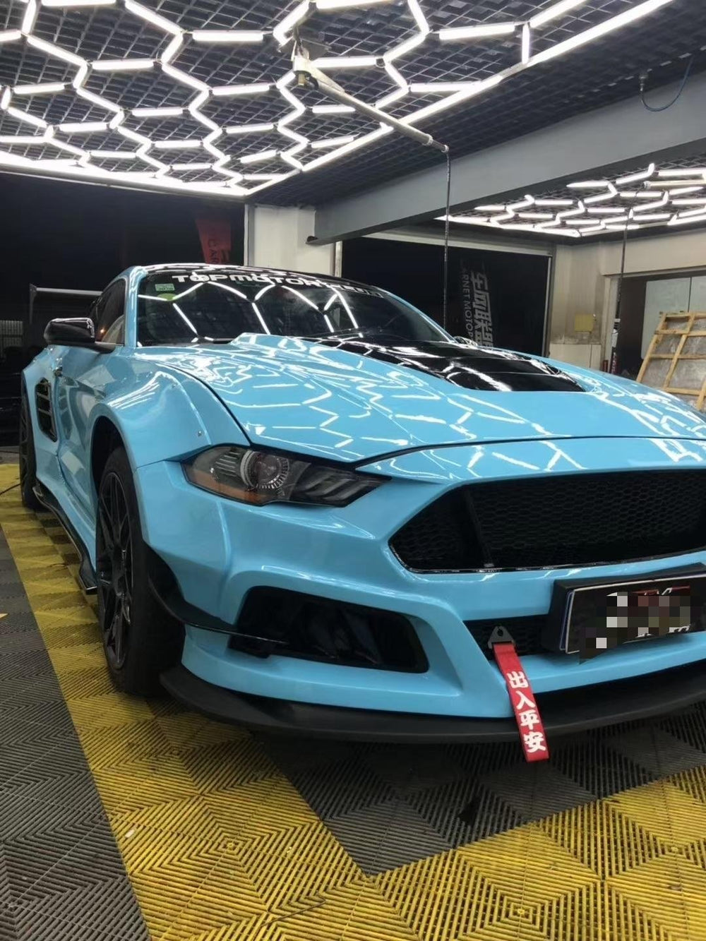Ford Mustang — Robot Craftsman V2 Bodykit | Baby Blue