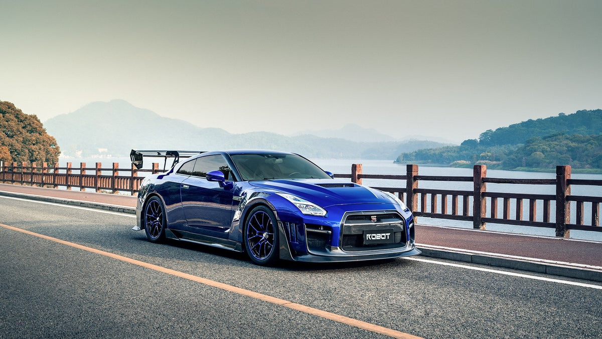 Nissan GT-R R35 — Robot Craftsman Bodykit | Blue