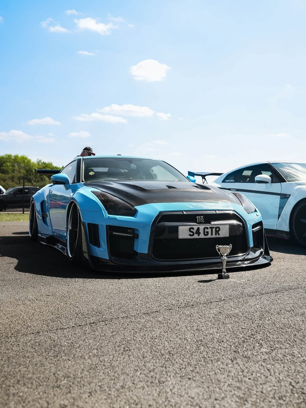 Nissan GT-R R35 — Robot Craftsman Widebody | Blue