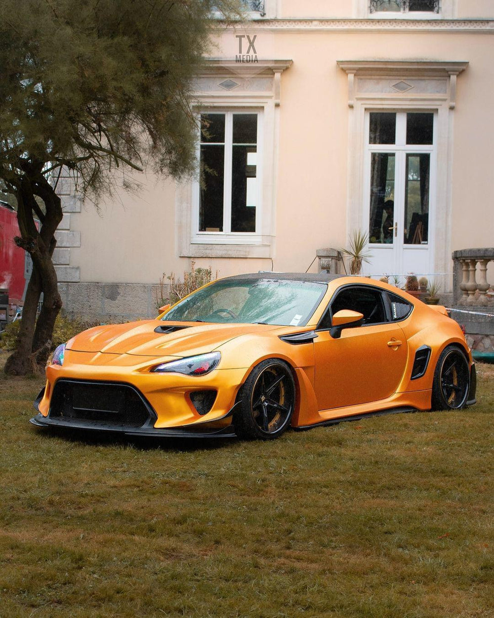 Goldy Yellow Robot Craftsman Widebody — GT86 / BRZ / FR-S
