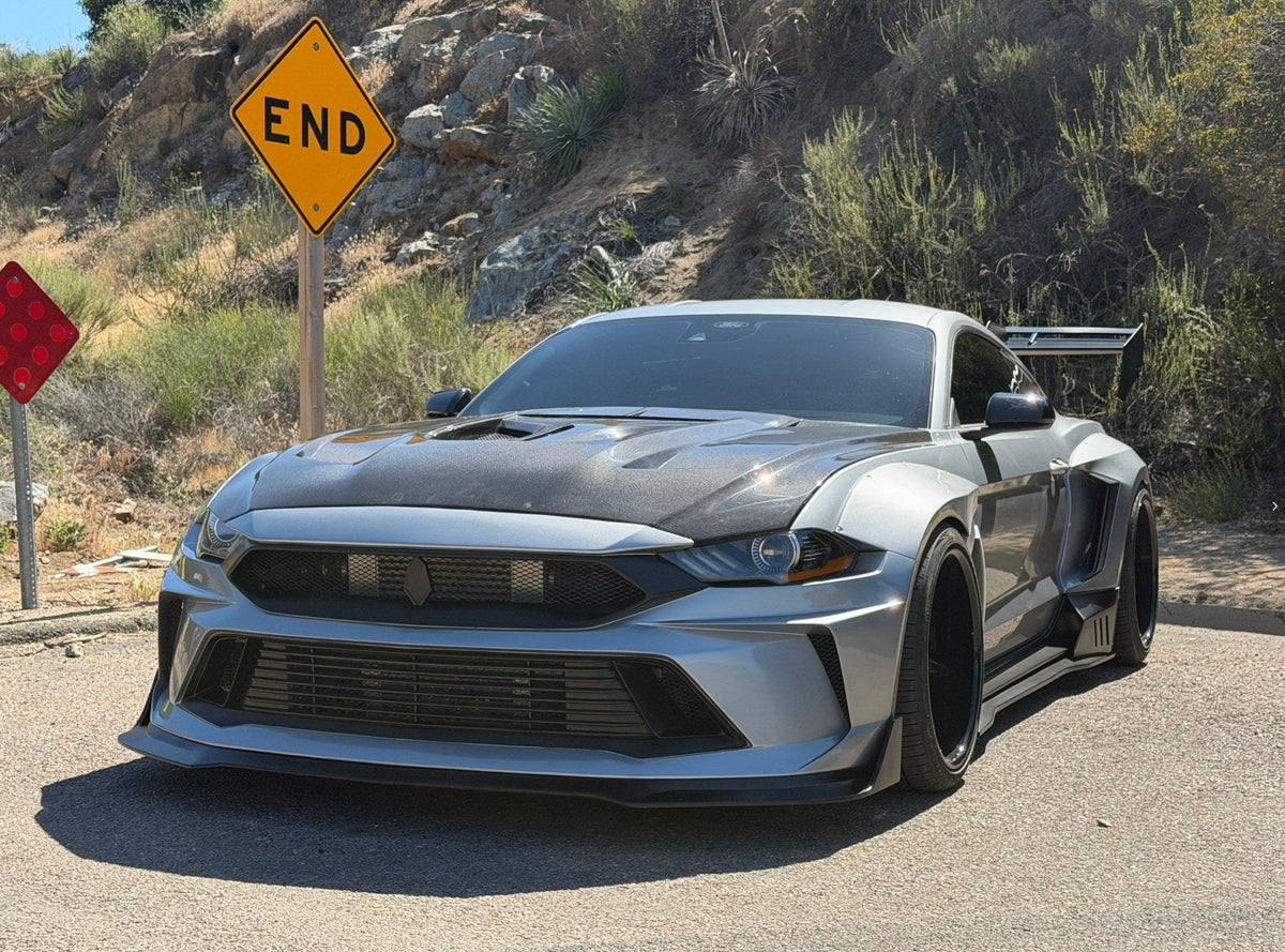 Silver USA — Robot Craftsman Ford Mustang Dusk Widebody Kit 2015-2023