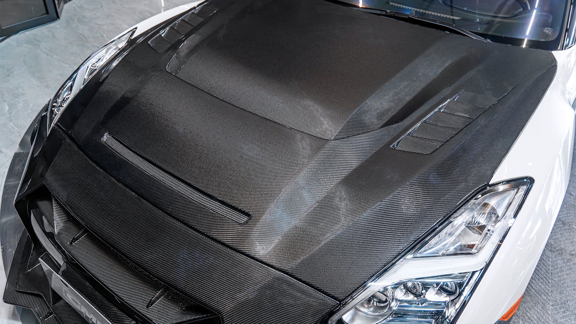 CMST Nissan GTR R35 Carbon Fibre Narrowbody Kit 2008-2016