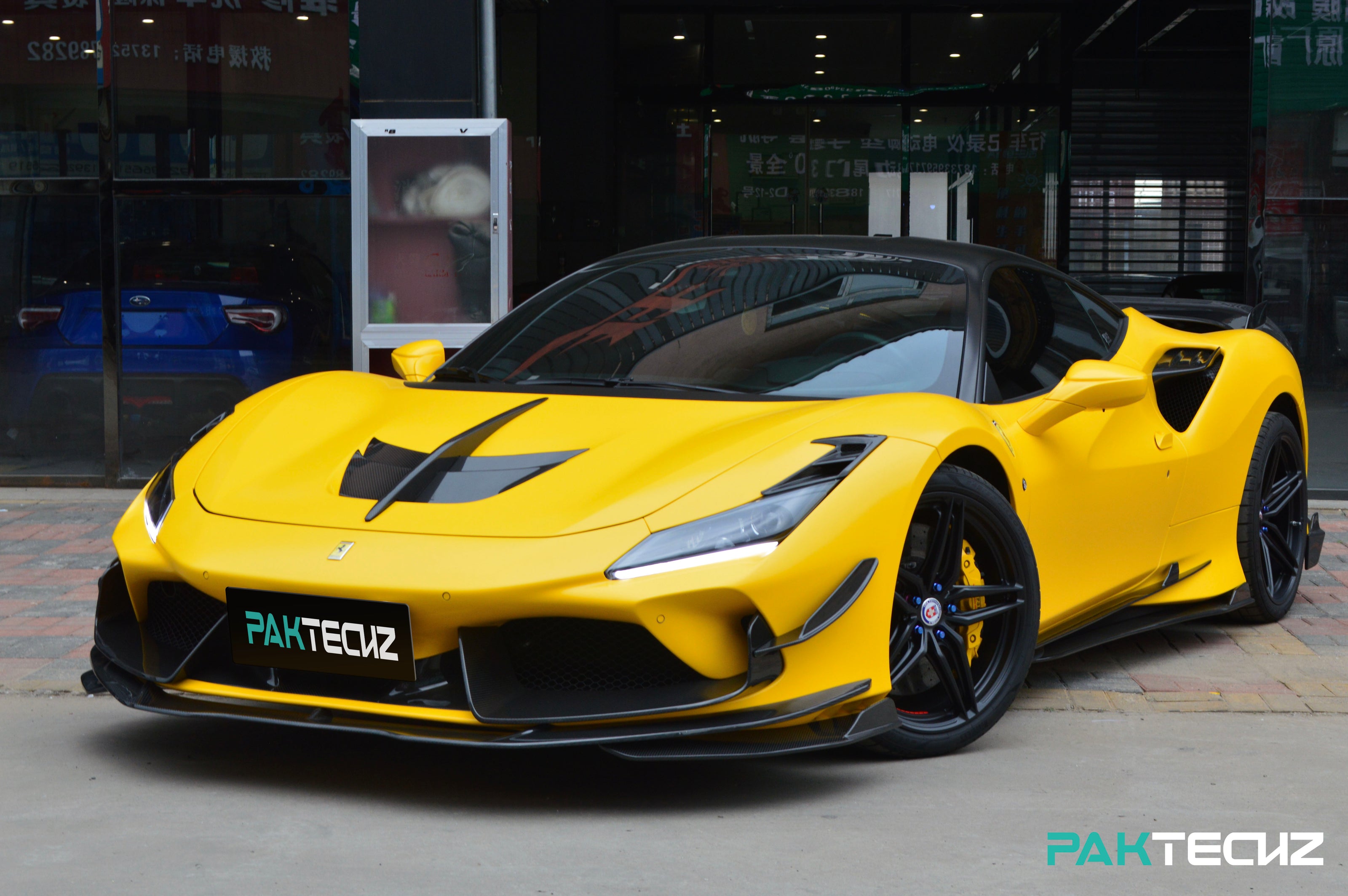 Ferrari F8 Paktechz Full Dry Carbon Aerodynamics kit