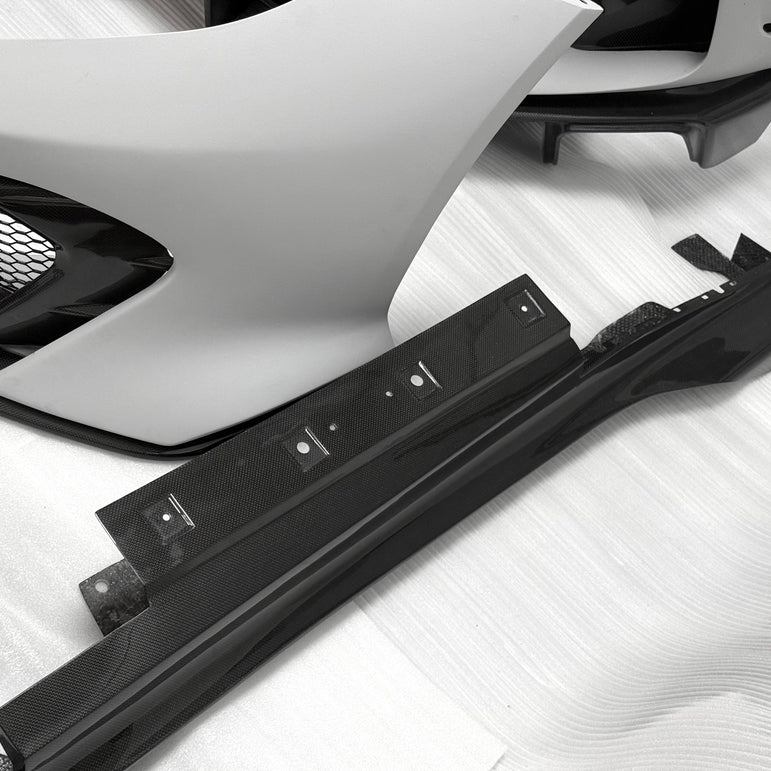 Ferrari 812 Superfast / GTS to Competizione Style Carbon Fibre Front End + Side Skirt Conversion (Aftermarket)