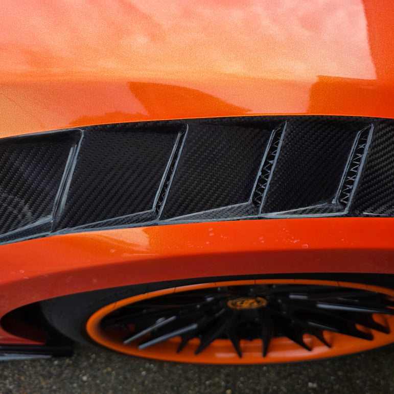 Robot Craftsman Nissan GTR Body Kit (R35) Fibre Glass Reinforced Plastic Complete Body Kit (FRP)