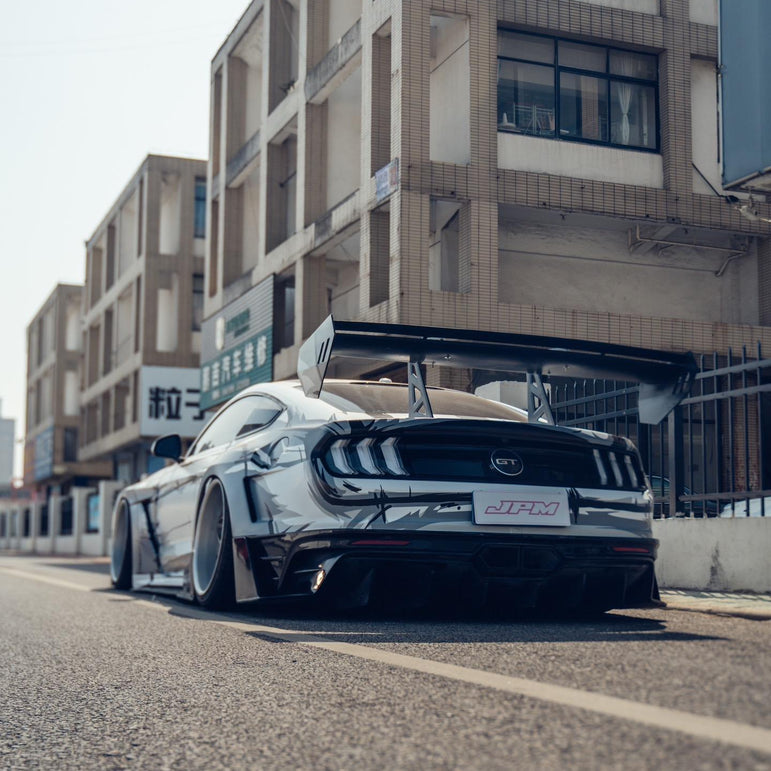 Robot Craftsman Ford Mustang Dusk Rear Boot Lid