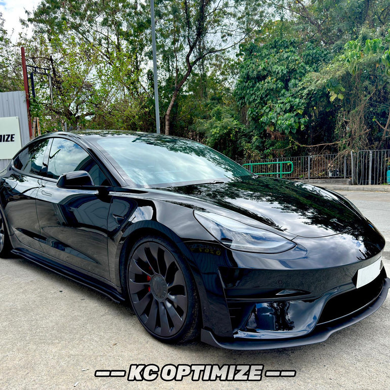 Robot Craftsman Tesla Model 3 