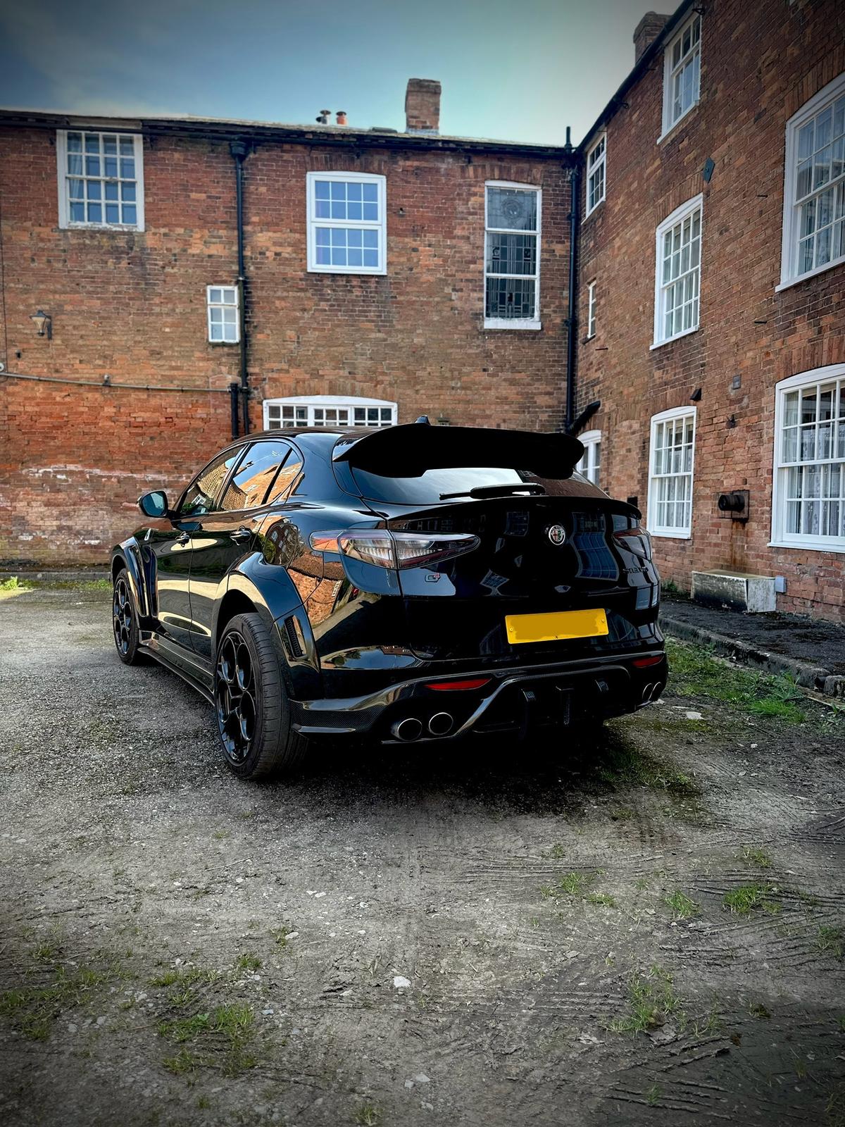 SD Carbon Partial Carbon Fiber Widebody Kit For Alfa Romeo Stelvio 2.0T
