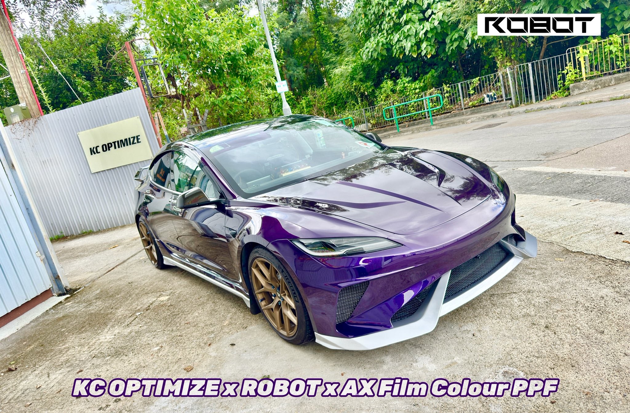 Robot Craftsman Tesla Model 3 Highland 