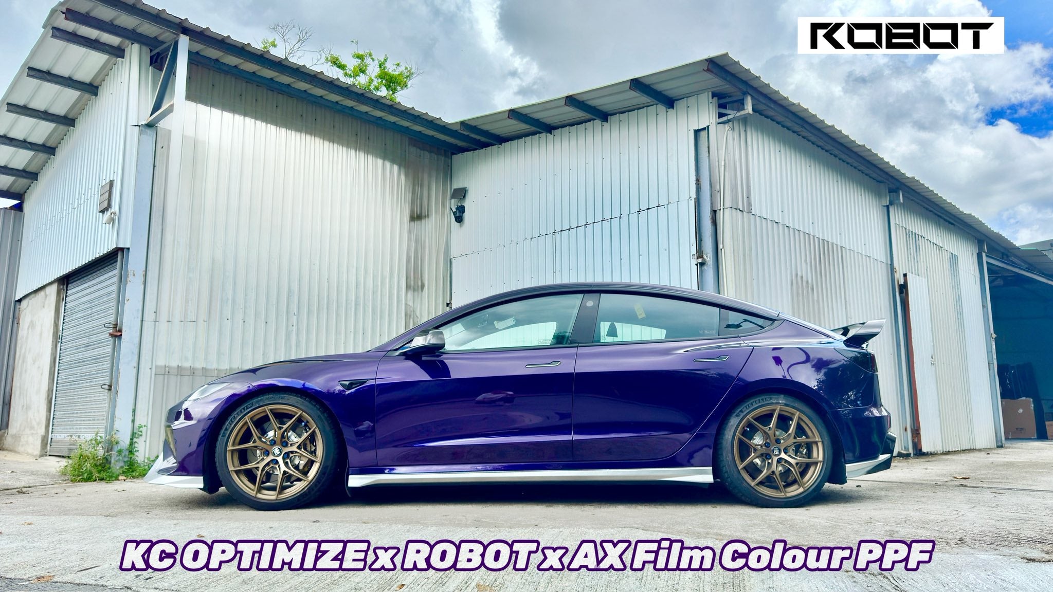 Robot Craftsman Tesla Model 3 Highland 