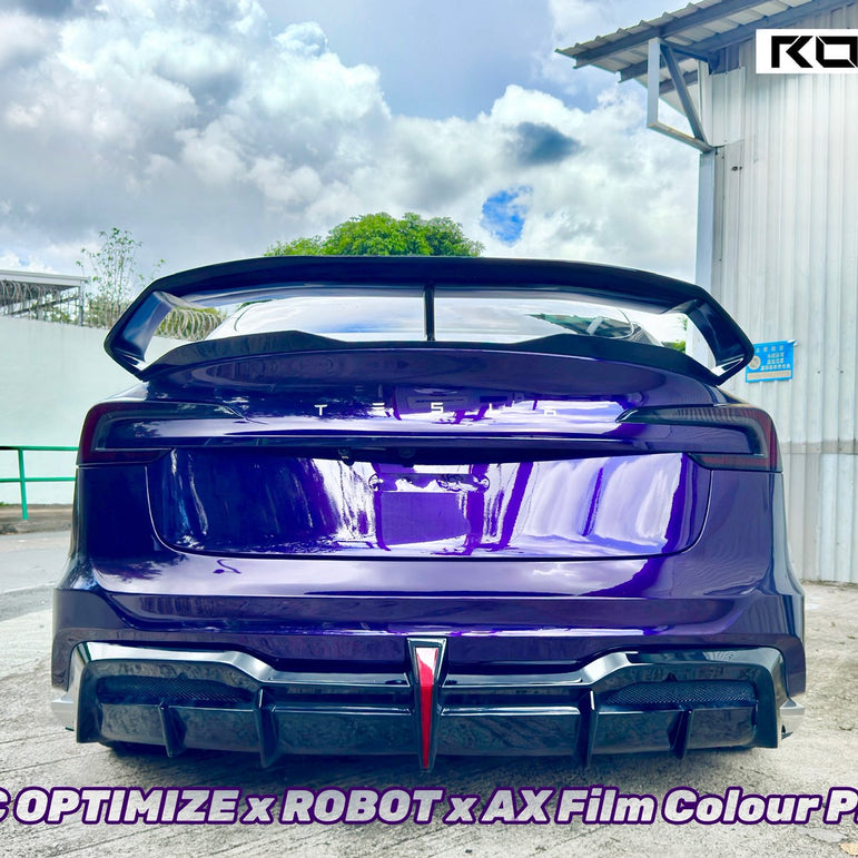 Robot Craftsman Tesla Model 3 Highland 