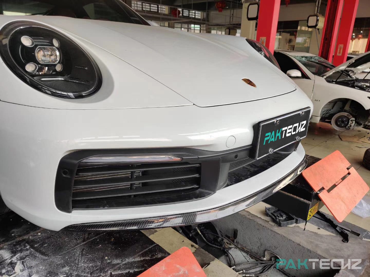 Paktechz Porsche 911 992.1 Carrera, Carrera S Full Dry Carbon Aerodynamics kit 2019-2024