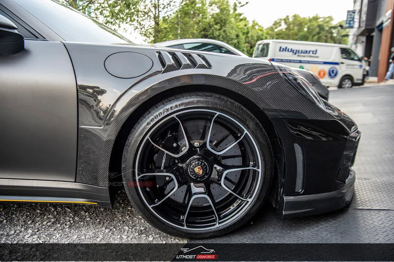 Porsche 911 992.1 Turbo S Paktechz Full Dry Carbon Aerodynamics kit 2020-2024