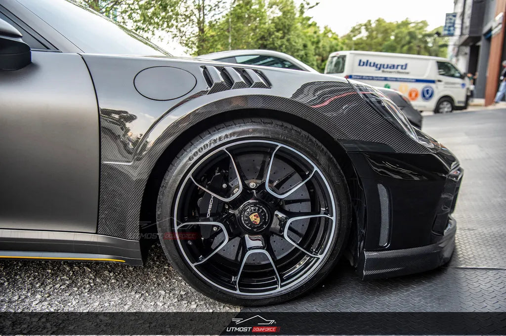 Porsche 911 992.1 Turbo S Paktechz Full Dry Carbon Aerodynamics kit 2020-2024