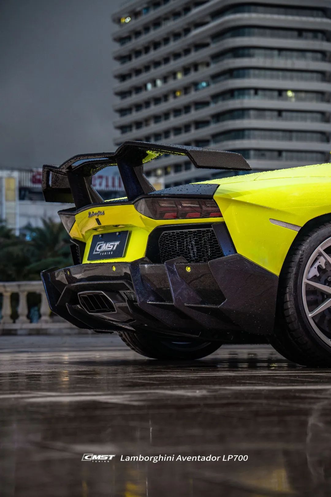 CMST Lamborghini Aventador LP700 Dry Carbon Fibre Spoiler
