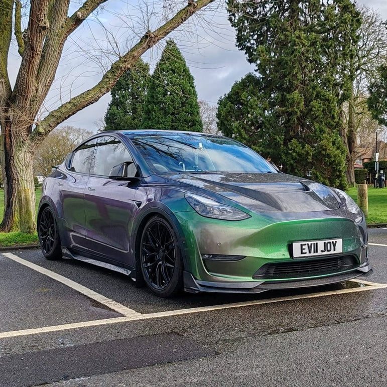 Robot Tesla Model Y Narrow Bodykit 