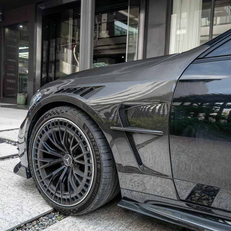 CMST Mercedes-AMG CLE 53 C236 2024-2026 Prepreg Carbon Fibre Fenders / Wings