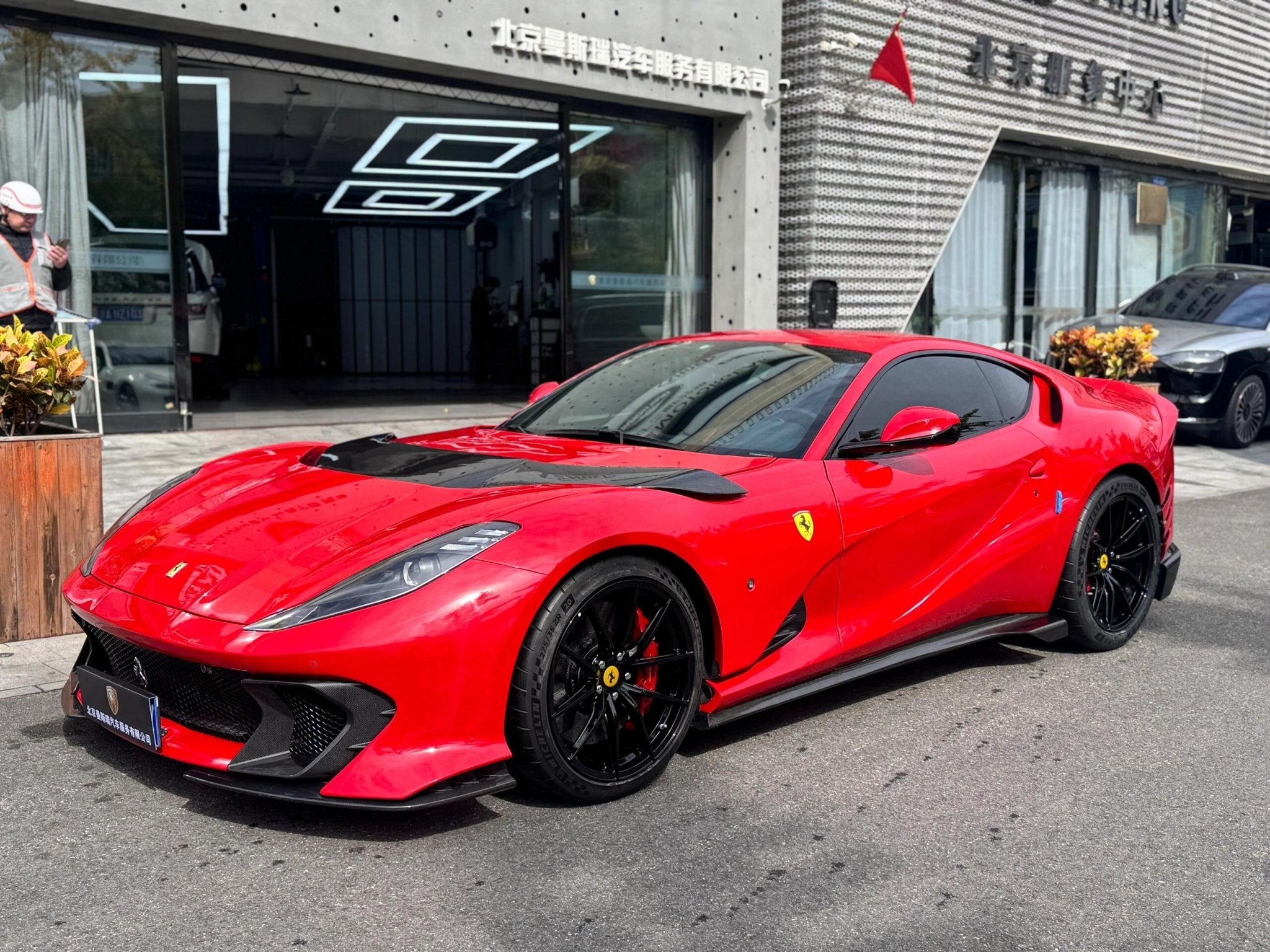 812 Superfast / GTS to Competizione - Style Carbon Fibre Conversion Body Kit (Aftermarket) Aftermarket Carbon Fiber Part / Bodykit - Robot Bodykits