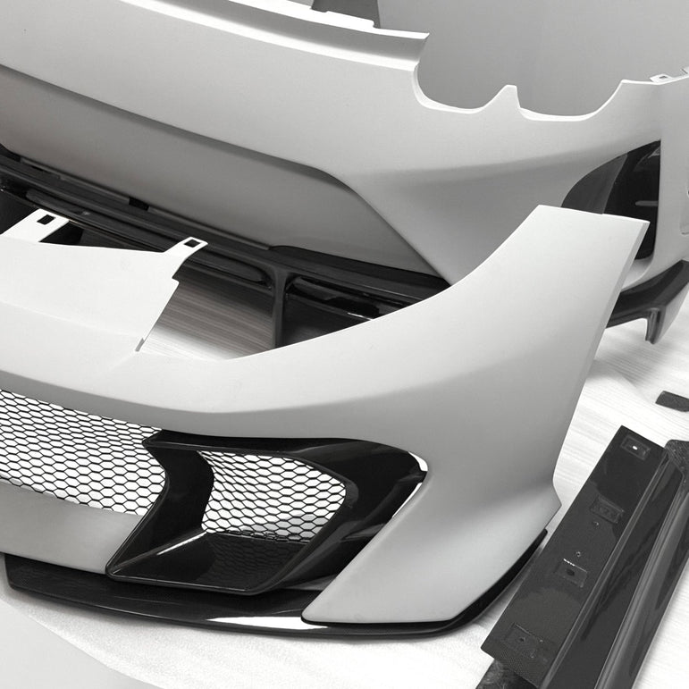 812 Superfast / GTS to Competizione - Style Carbon Fibre Conversion Body Kit (Aftermarket) Aftermarket Carbon Fiber Part / Bodykit - Robot Bodykits