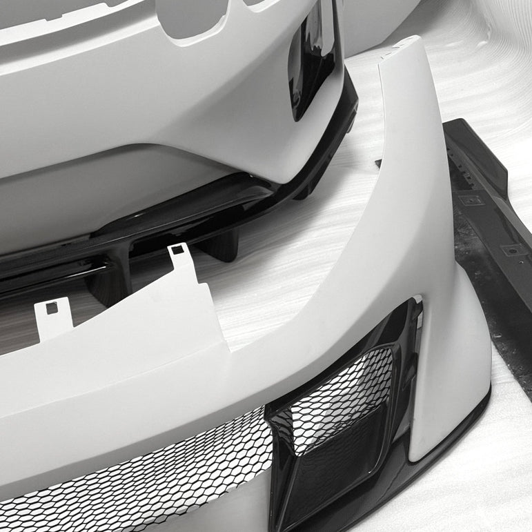 812 Superfast / GTS to Competizione - Style Carbon Fibre Conversion Body Kit (Aftermarket) Aftermarket Carbon Fiber Part / Bodykit - Robot Bodykits