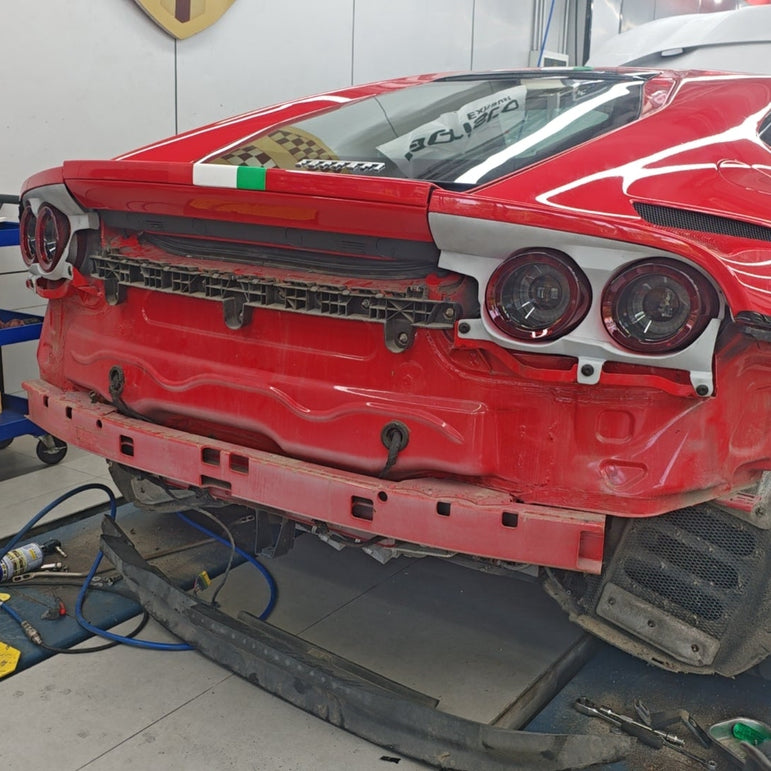 812 Superfast / GTS to Competizione - Style Carbon Fibre Conversion Body Kit (Aftermarket) Aftermarket Carbon Fiber Part / Bodykit - Robot Bodykits