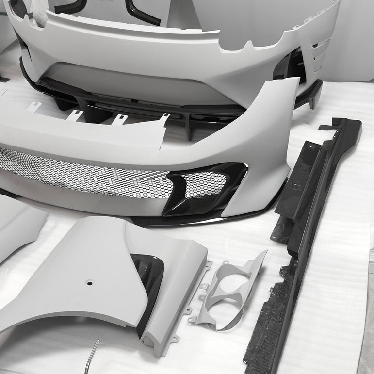 812 Superfast / GTS to Competizione - Style Carbon Fibre Conversion Body Kit (Aftermarket) Aftermarket Carbon Fiber Part / Bodykit - Robot Bodykits