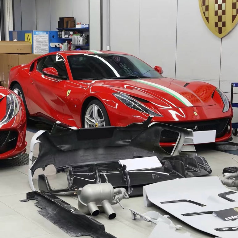 812 Superfast / GTS to Competizione - Style Carbon Fibre Conversion Body Kit (Aftermarket) Aftermarket Carbon Fiber Part / Bodykit - Robot Bodykits