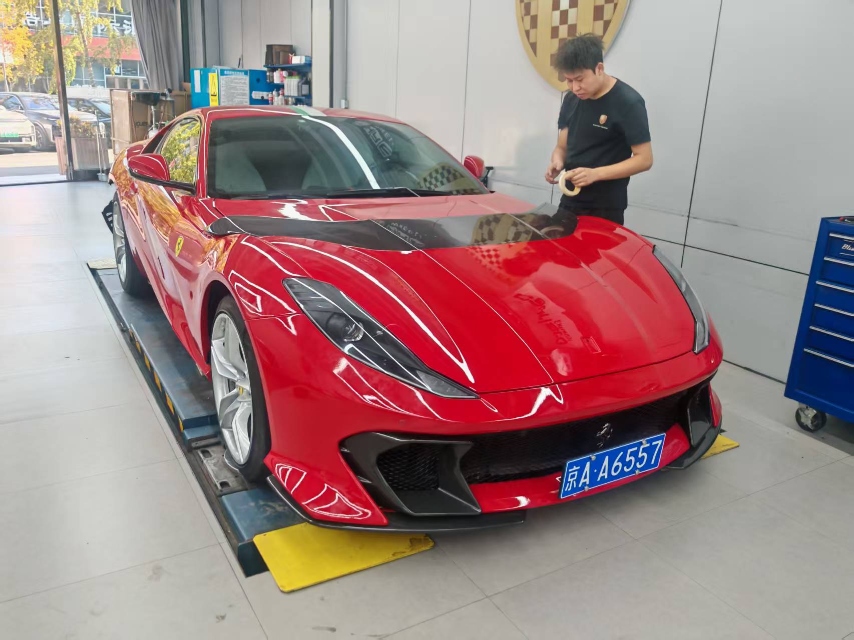 812 Superfast / GTS to Competizione - Style Carbon Fibre Conversion Body Kit (Aftermarket) Aftermarket Carbon Fiber Part / Bodykit - Robot Bodykits