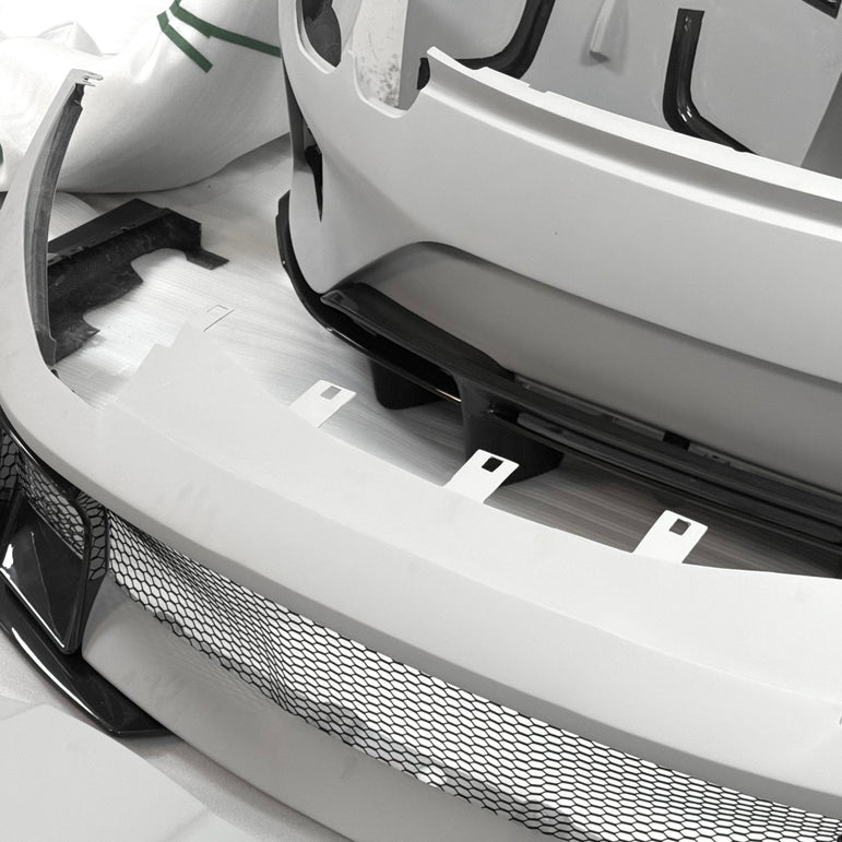 812 Superfast / GTS to Competizione - Style Carbon Fibre Conversion Body Kit (Aftermarket) Aftermarket Carbon Fiber Part / Bodykit - Robot Bodykits