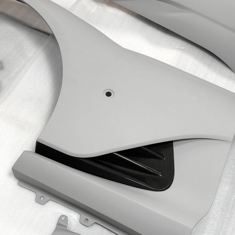 812 Superfast / GTS to Competizione - Style Carbon Fibre Conversion Body Kit (Aftermarket) Aftermarket Carbon Fiber Part / Bodykit - Robot Bodykits
