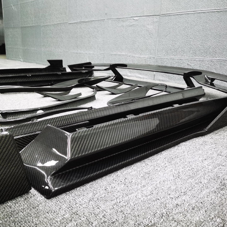 McLaren GT MiW AMANS Full Gloss Prepreg Carbon Aerodynamics Kit
