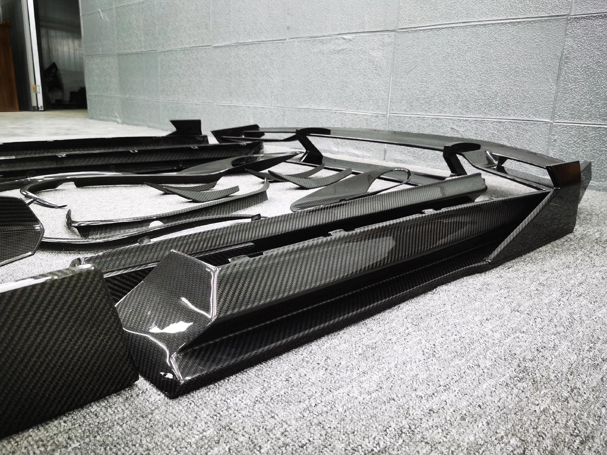 McLaren GT MiW AMANS Full Gloss Prepreg Carbon Aerodynamics Kit