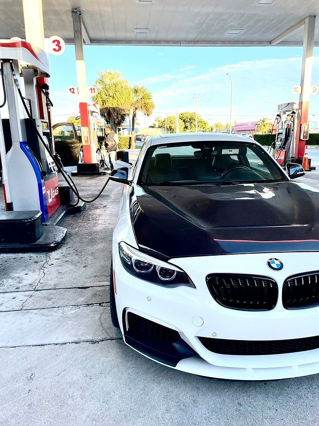 CMST Tuning Carbon Fiber GTS Style Vented Hood For BMW M2 / M2C F87 2 Series F22 2014-ON - Robot Bodykits