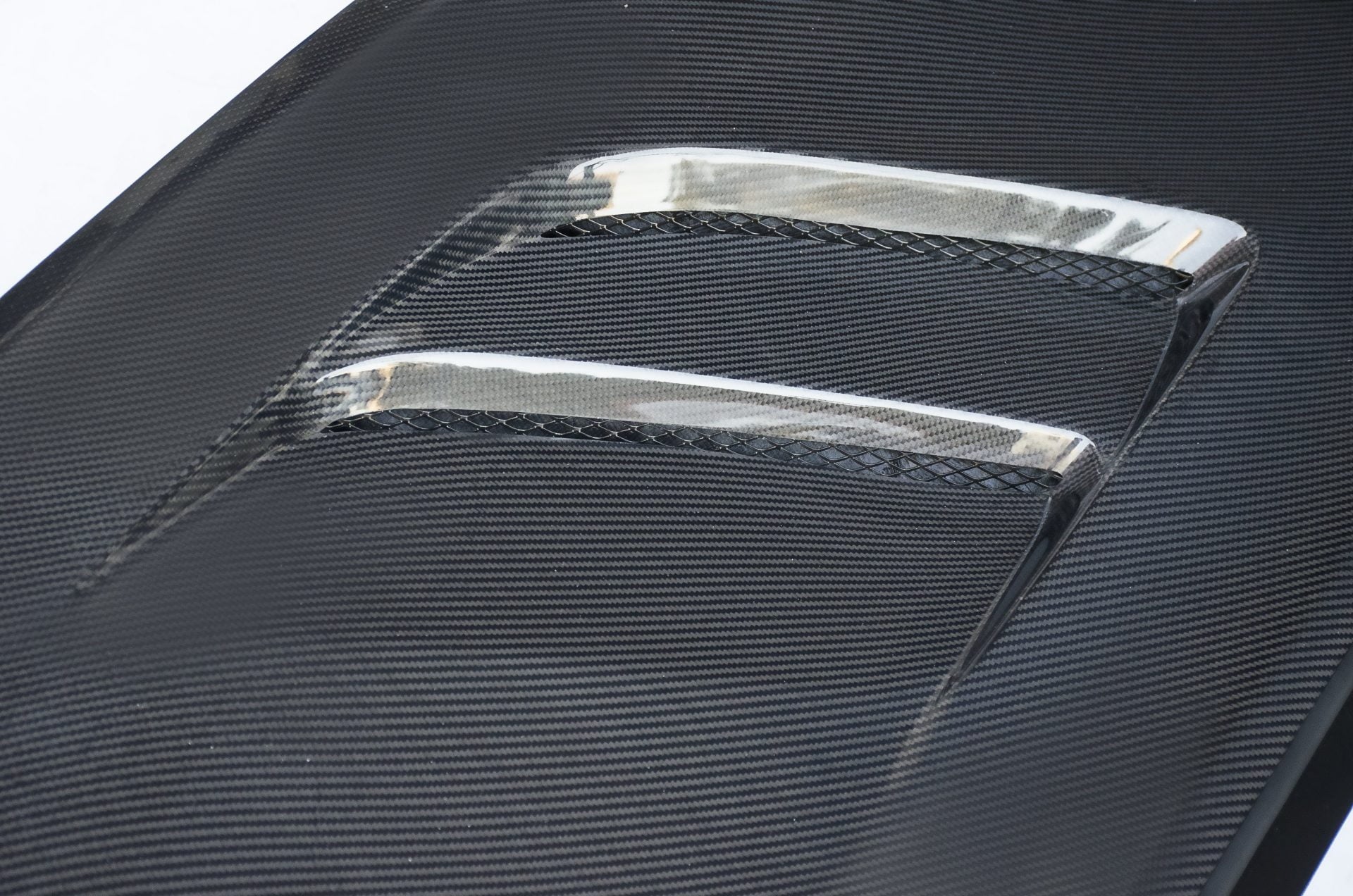 CMST Carbon Fiber Transparent Hood for Chevrolet Camaro 6th Gen 2016-ON - Robot Bodykits