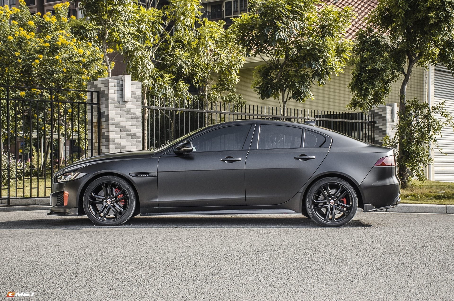 CMST Carbon Fiber Full Body Kit for Jaguar XE / XEL 2016-ON - Robot Bodykits