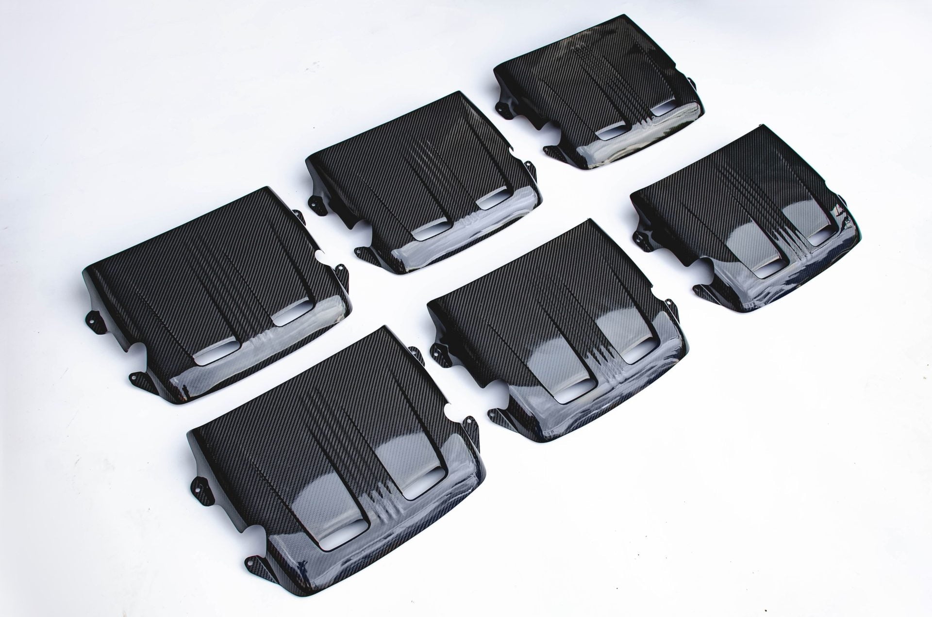 CMST Carbon Fiber Engine Cover for Mercedes Benz AMG C63 (2015-2020) - Robot Bodykits