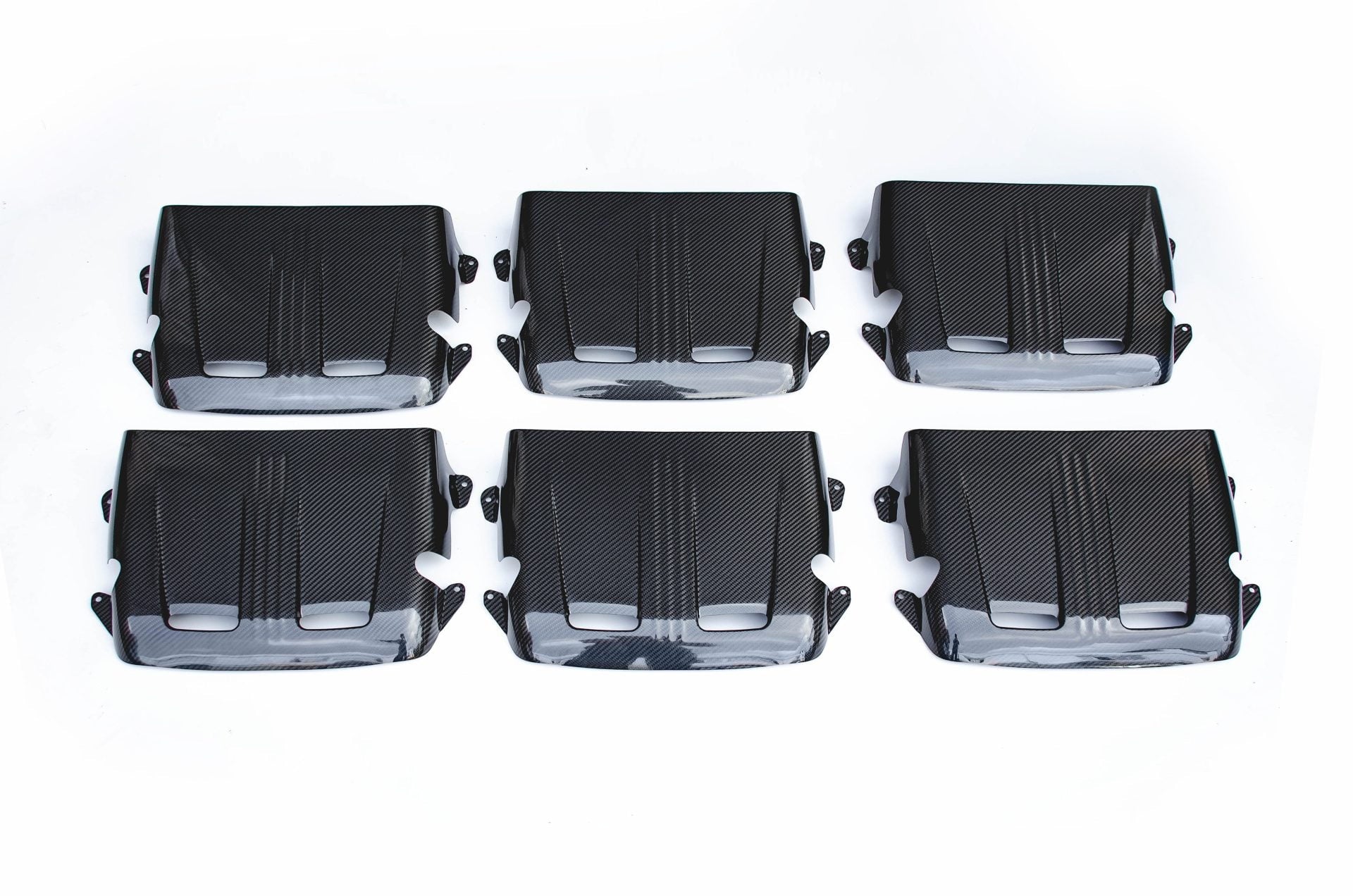 CMST Carbon Fiber Engine Cover for Mercedes Benz AMG C63 (2015-2020) - Robot Bodykits