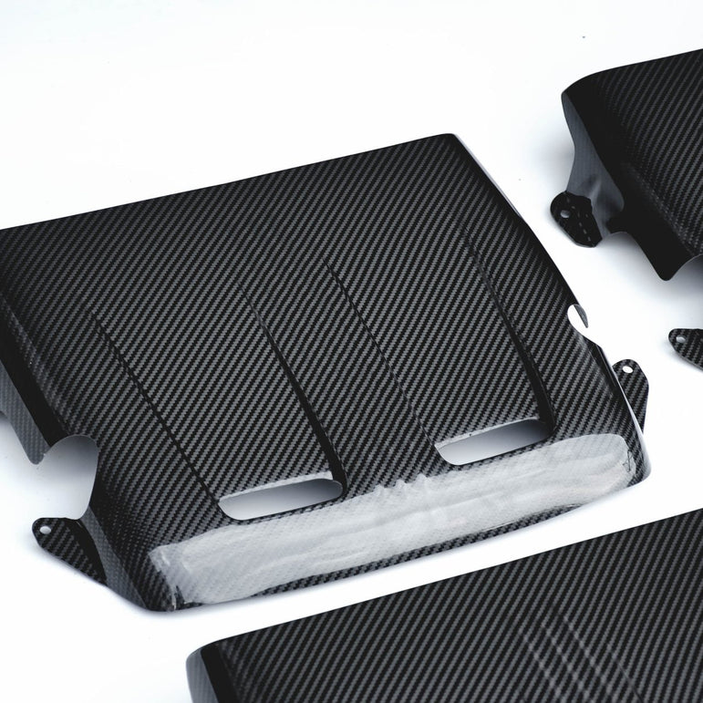 CMST Carbon Fiber Engine Cover for Mercedes Benz AMG C63 (2015-2020) - Robot Bodykits