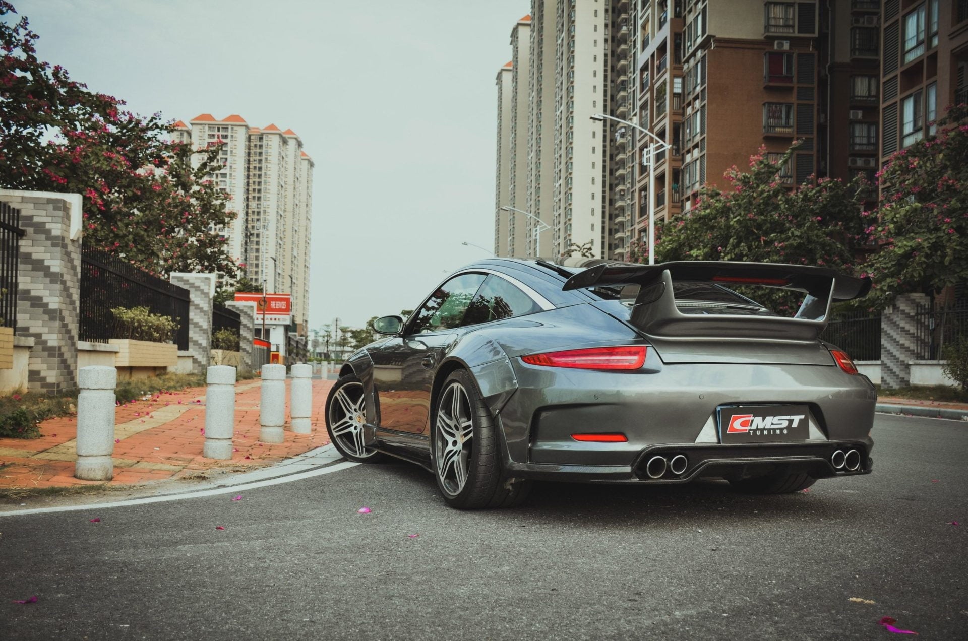 CMST Carbon Fiber Trunk Lid with Rear Spoiler for Porsche 2006-2011 (911) 997 Upgrade to GT3 - Robot Bodykits