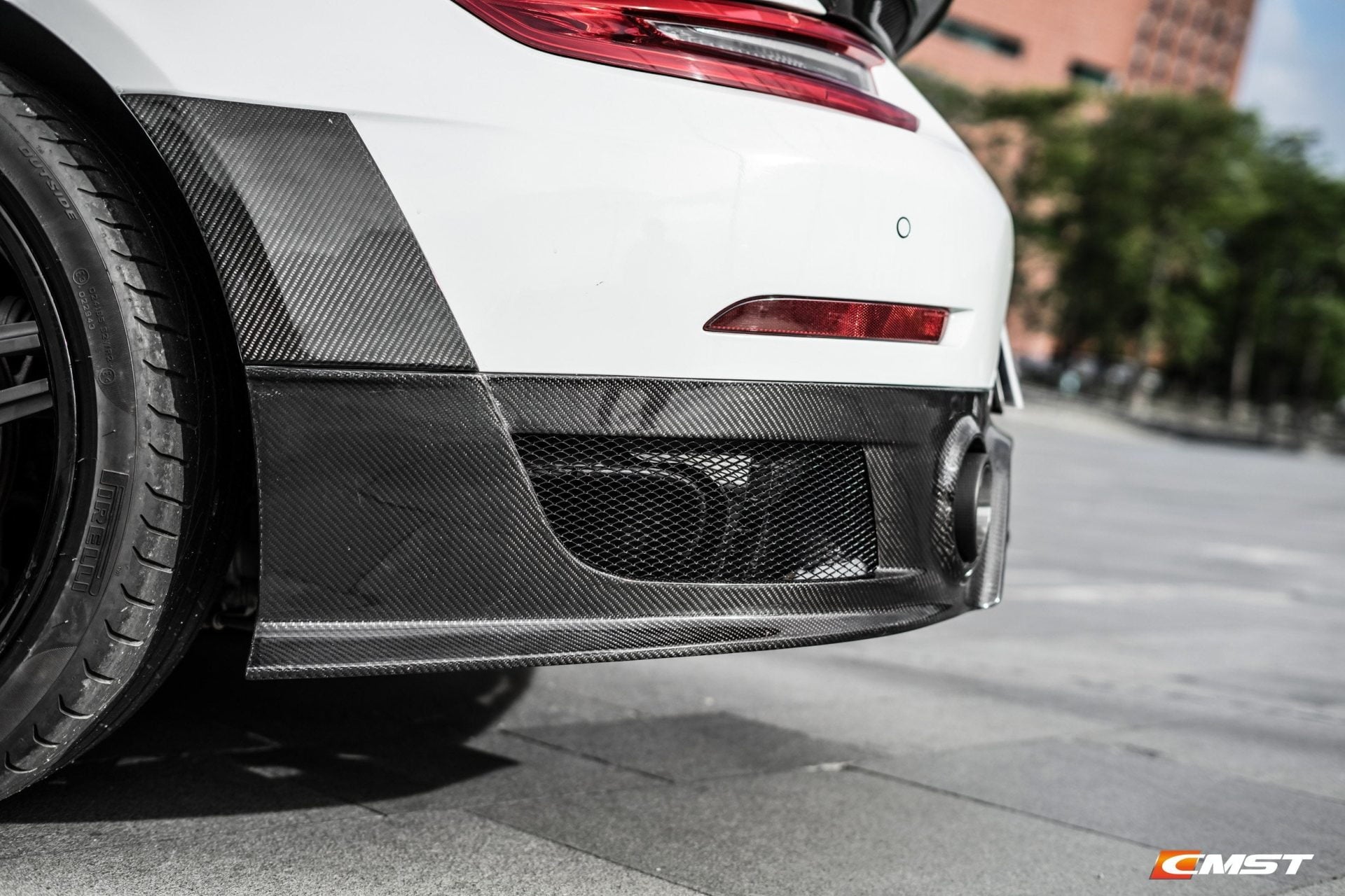 CMST Carbon Fiber Rear Bumper & Diffuser for Porsche 991.1 991.2 GT2RS (2012-2018) - Robot Bodykits