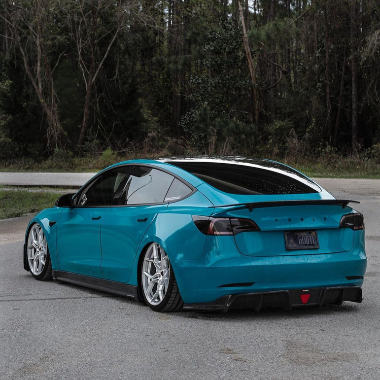 CMST Tesla Model 3 Carbon Fiber Full Body Kit Style E - Robot Bodykits