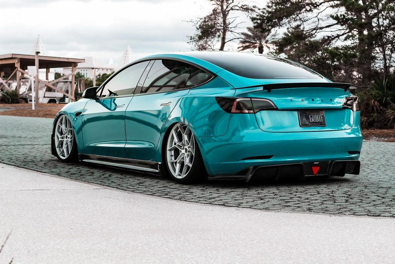 CMST Tesla Model 3 Carbon Fiber Full Body Kit Style E - Robot Bodykits