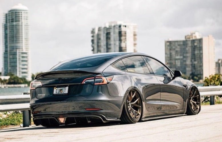 CMST Carbon Fiber Full Body Kit Style A for Tesla Model 3 - Robot Bodykits