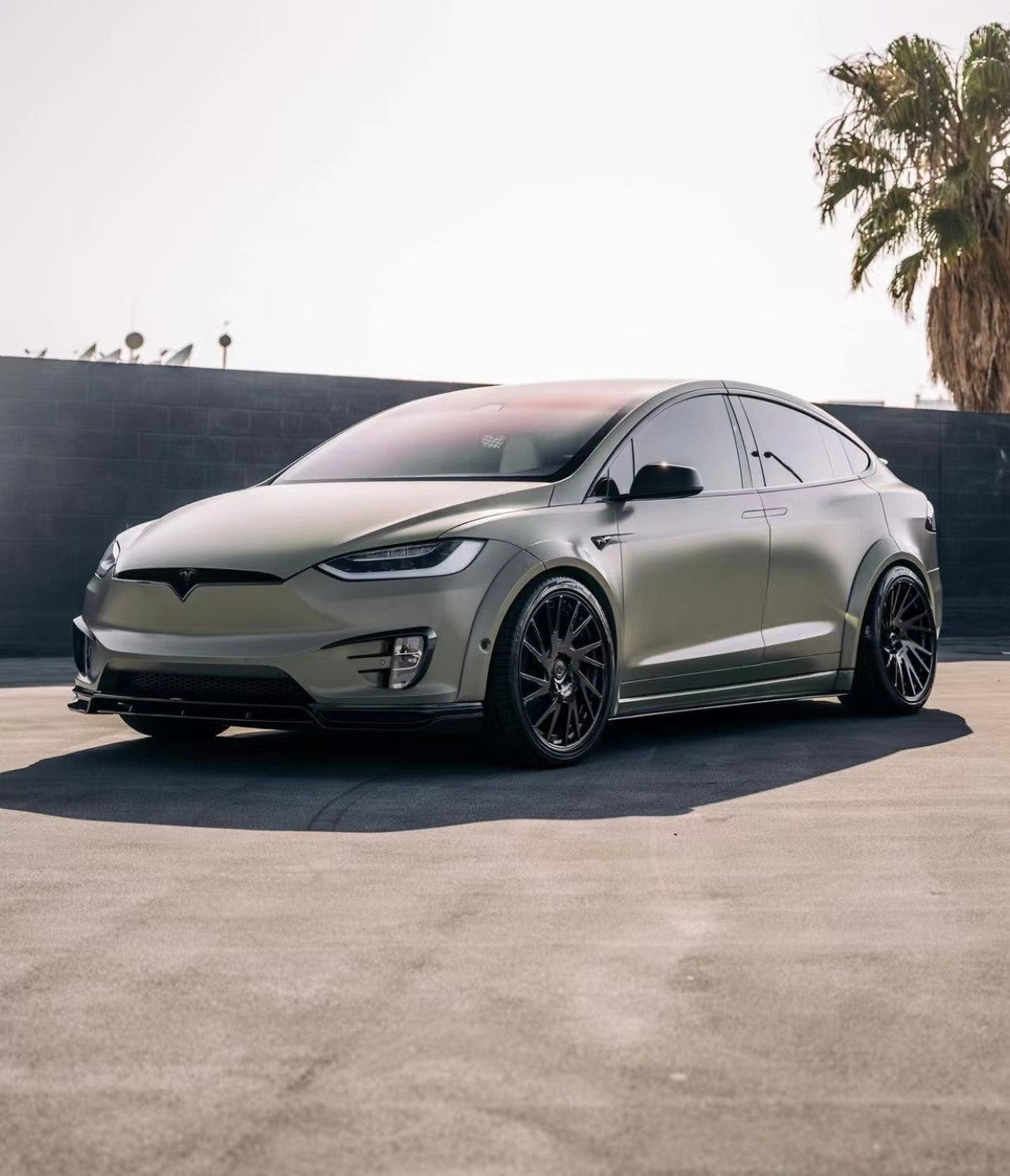 CMST Carbon Fiber Full Body Kit for Tesla Model X 2016-2021 - Robot Bodykits