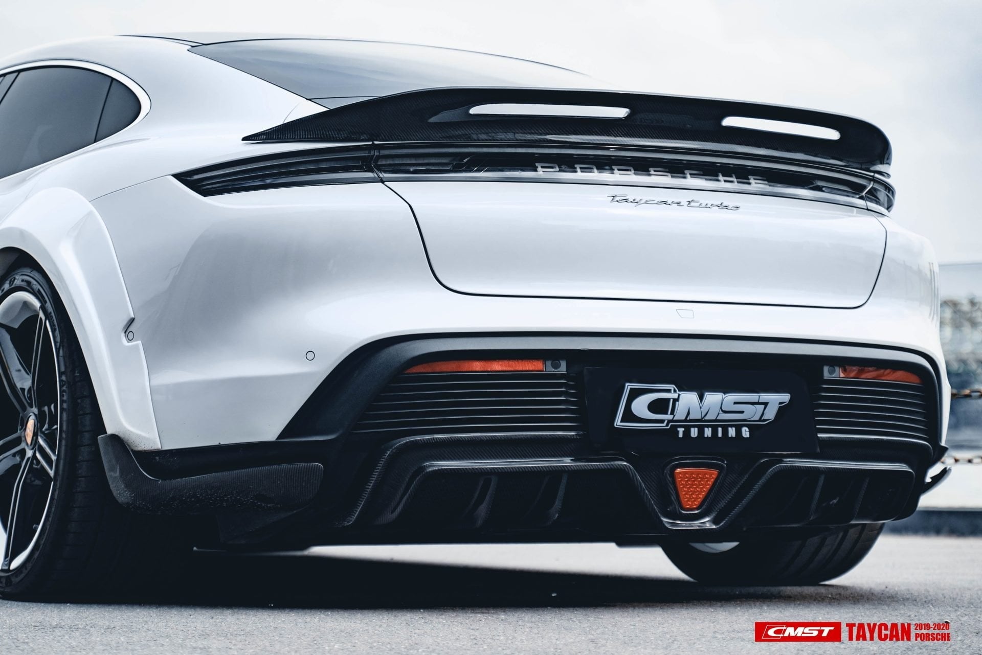 CMST Tuning FRP Widebody Wheel Arches for Porsche Taycan & 4S & Turbo & Turbo S - Robot Bodykits